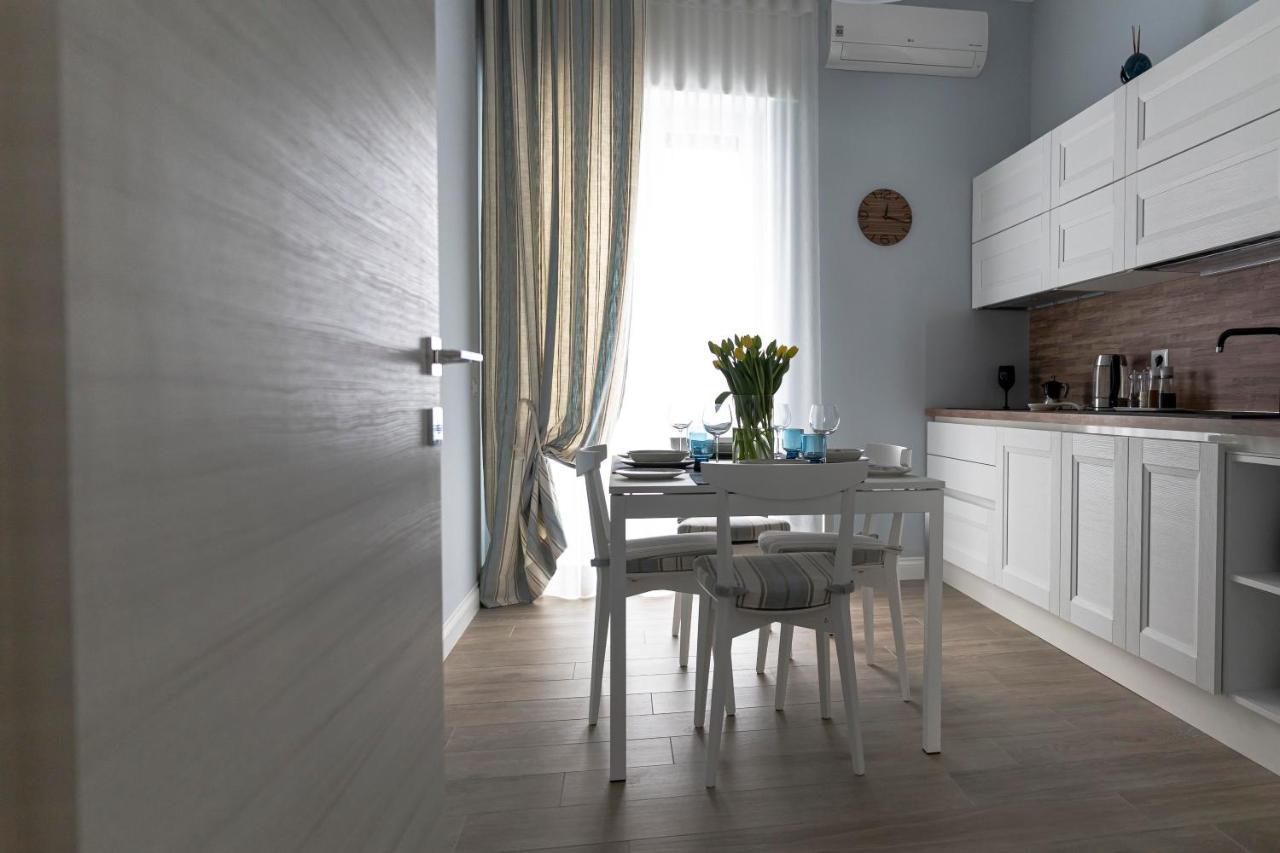 Azzurro 6 Holiday House Мартіна-Франка Екстер'єр фото